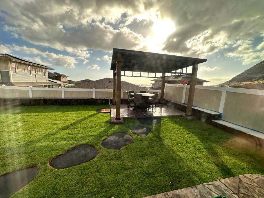New 4 Bedroom Home With Ocean And Gorgeous Mountain Views In The Gated Community Of Mauna Olu Waianae Zewnętrze zdjęcie