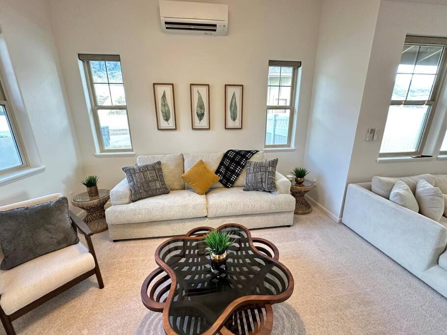 New 4 Bedroom Home With Ocean And Gorgeous Mountain Views In The Gated Community Of Mauna Olu Waianae Zewnętrze zdjęcie