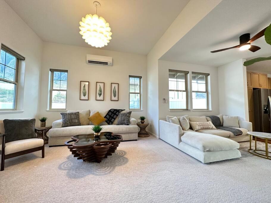 New 4 Bedroom Home With Ocean And Gorgeous Mountain Views In The Gated Community Of Mauna Olu Waianae Zewnętrze zdjęcie